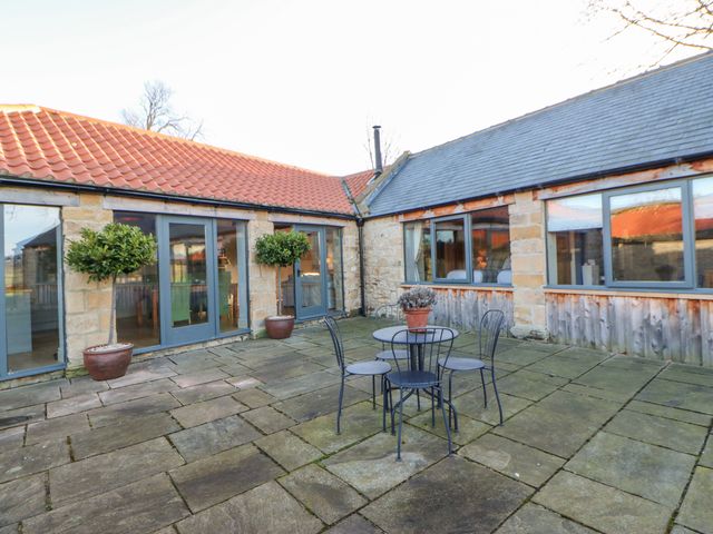 The Byre, Sedbury Park Farm - 935175 - photo 2