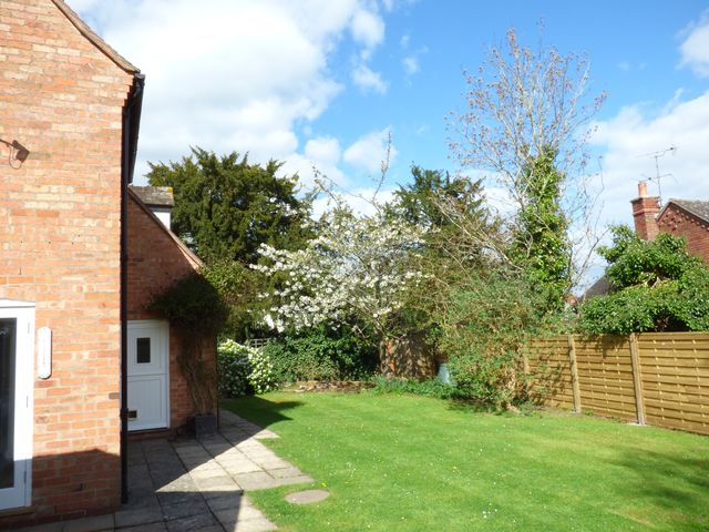 Pebworth Cottage - 935314 - photo 4
