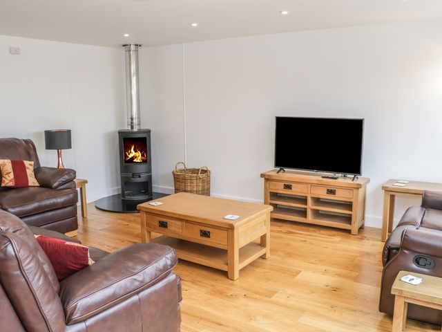 The Cow Byre, Heath Farm - 935353 - photo 3