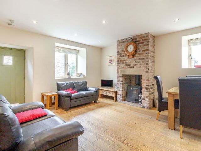 The Rumblings 1 - 939316 - photo 3