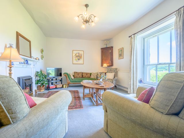 Mill Brow Apartment - 939706 - photo 3