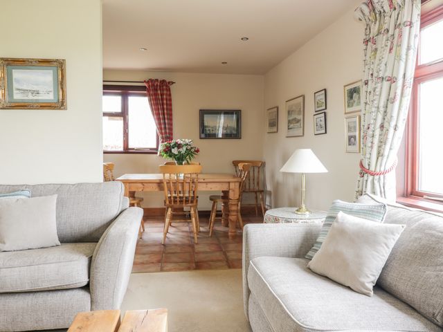 Courtyard Cottage - 941046 - photo 5