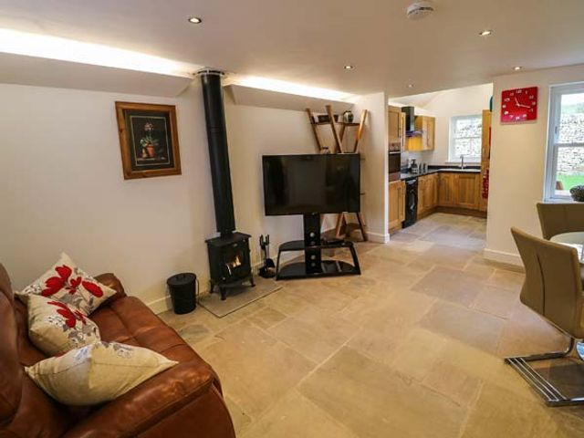 1 Primitive Croft - 941338 - photo 4