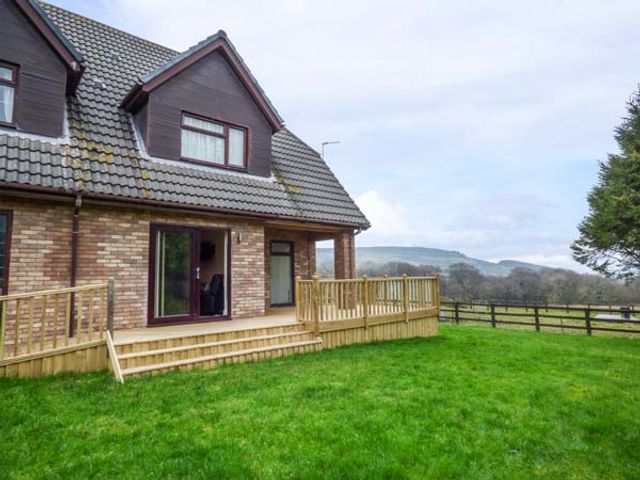 Cwm Gran Meadows - 941913 - photo 2
