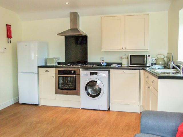 Oak Tree Cottage - 942380 - photo 3
