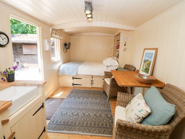 Shepherd's Hut - 945504 - photo 2