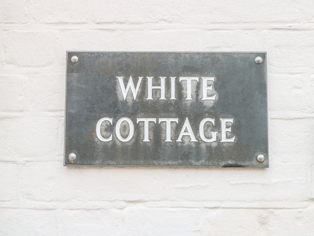 White Cottage - 945584 - photo 2
