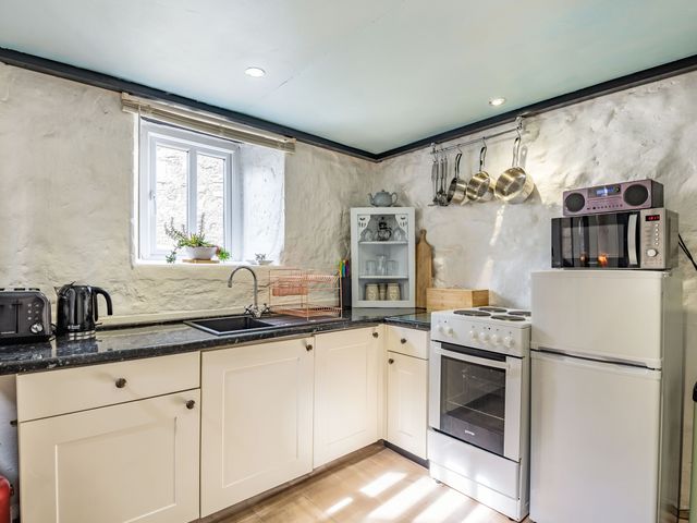Celyn Farm Cottage - 947964 - photo 4