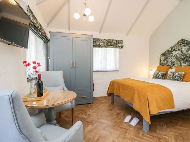 Ees Wyke Studio - 949246 - photo 5