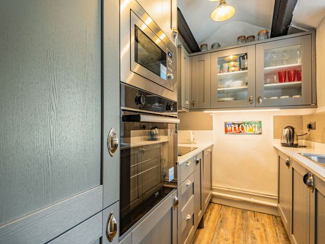 2 Sea View Cottage - 950081 - photo 5
