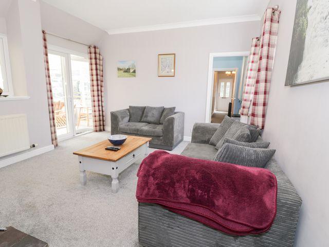 Dyffryn Bach - 950704 - photo 4