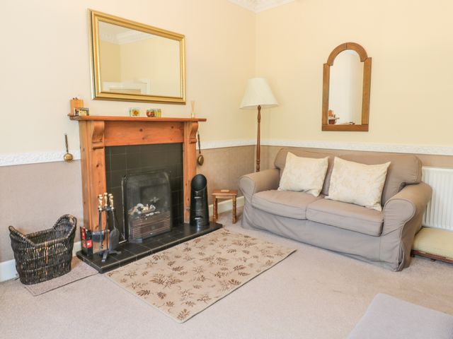 Kirkgate Cottage - 950825 - photo 4