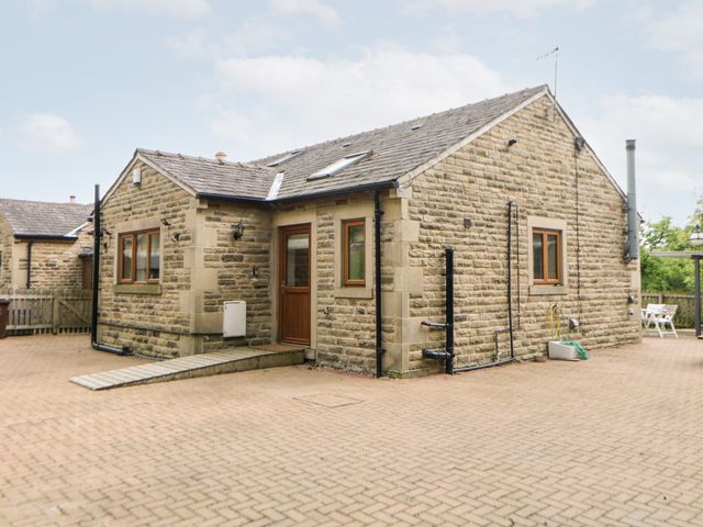 3 Pheasant Lane - 952074 - photo 2