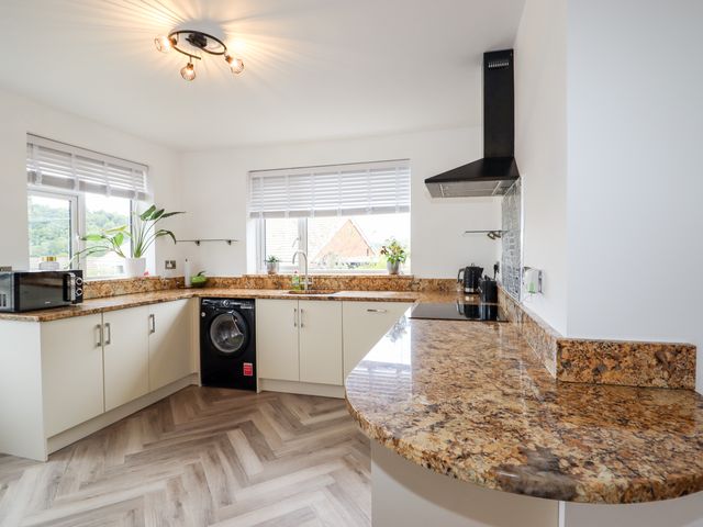 4 Bodnant Road - 952563 - photo 5