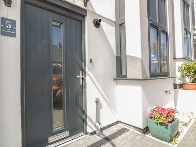 5 Ocean Heights - 953055 - photo 3