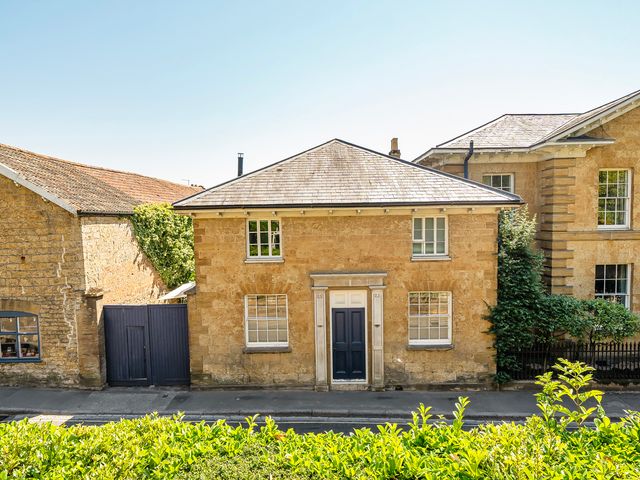 A house with a door and windows at East Wing in Crewkerne
