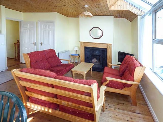 Number 12 - 954117 - photo 3