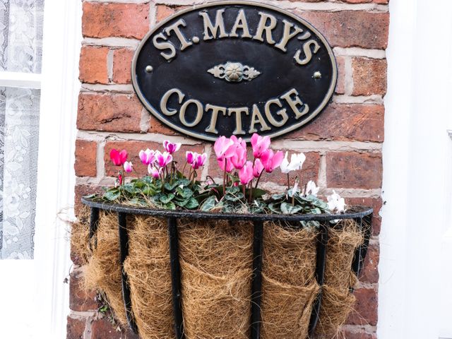 St Mary's Cottage - 955777 - photo 3