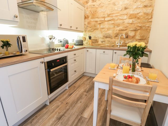 Lowdale Barns West - 956466 - photo 5