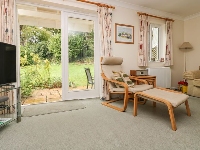 Hedgehog Cottage - 959515 - photo 3