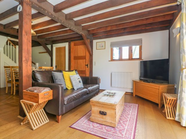Oaklands - 959599 - photo 4