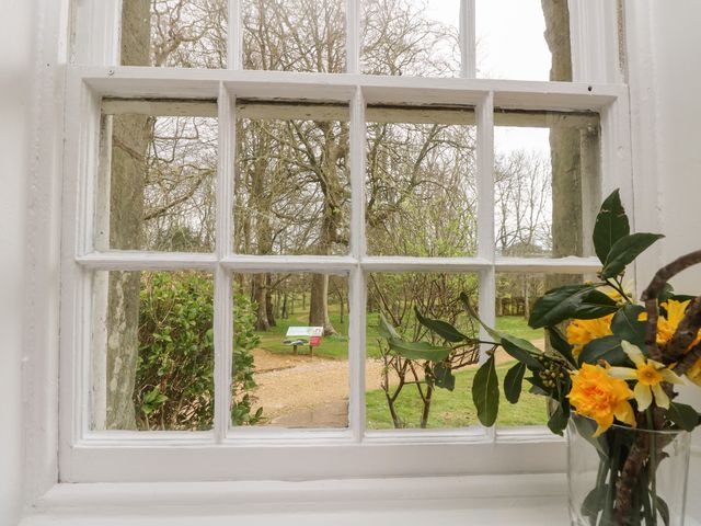 The Gate House - 960236 - photo 3