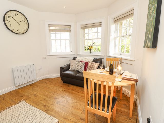 The Gate House - 960236 - photo 5