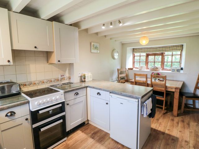 Holly Cottage - 960331 - photo 4