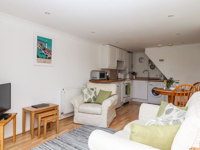 Wisteria Cottage - 961171 - photo 5