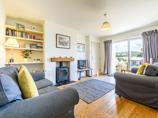 2 Orchard Leigh - 961339 - photo 3