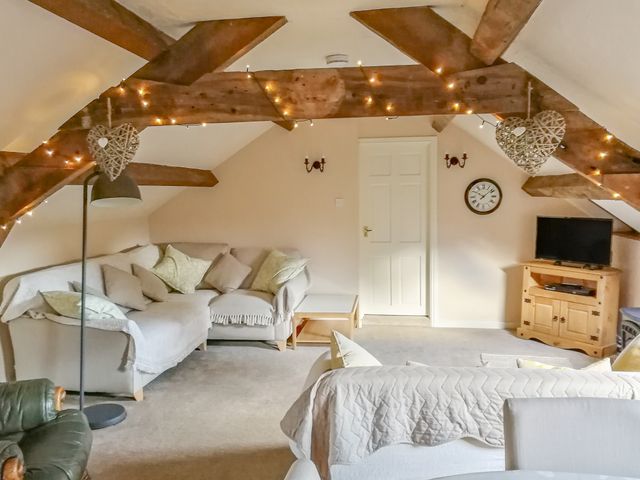 Hen Ysgubor Cottage - 962625 - photo 3