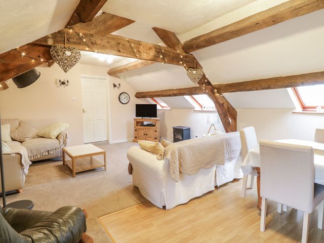 Hen Ysgubor Cottage - 962625 - photo 5