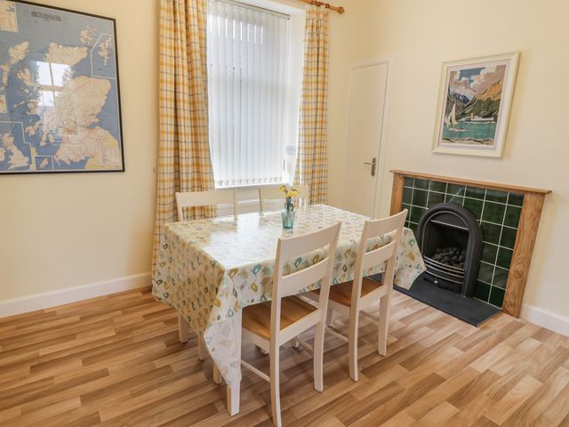 27-29 St. Marys Place - 962856 - photo 4