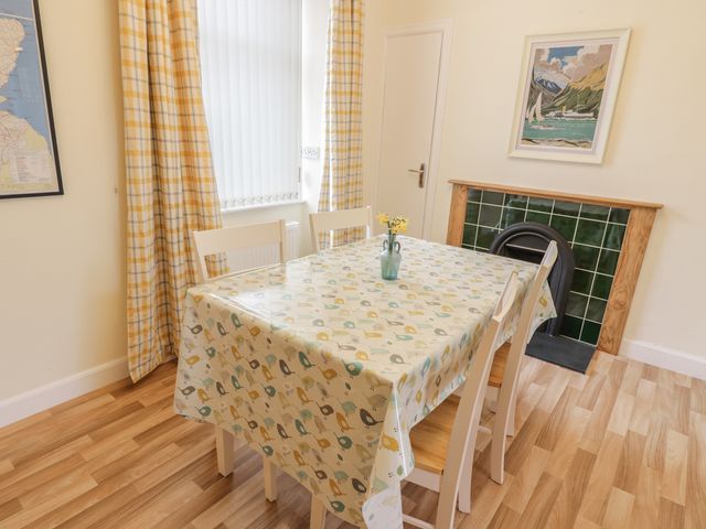 27-29 St. Marys Place - 962856 - photo 5