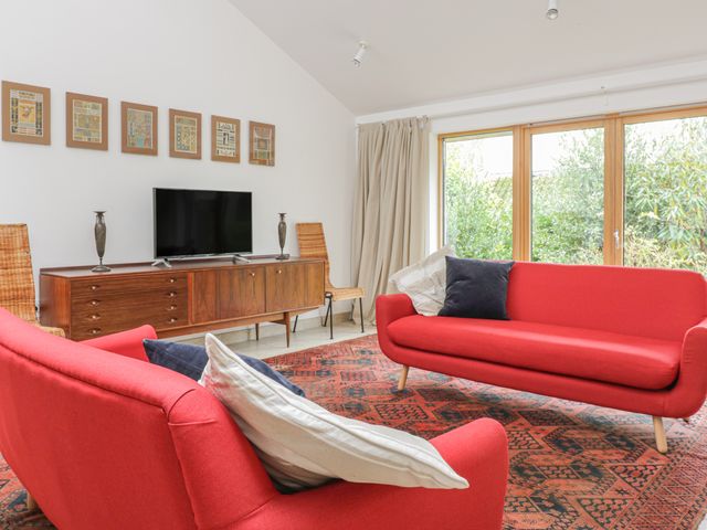 Frater House - 963755 - photo 5