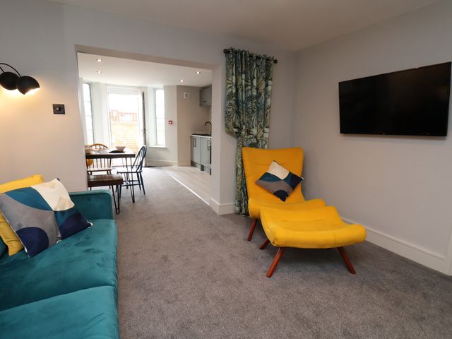 Apt 1 @ Hunter's Quay - 964296 - photo 5