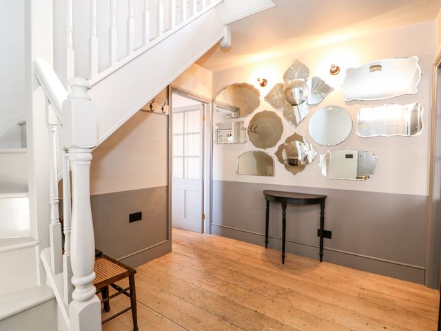12 Banks Street - 964502 - photo 4