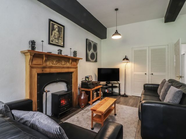 2 Riverside Walk - 965084 - photo 3