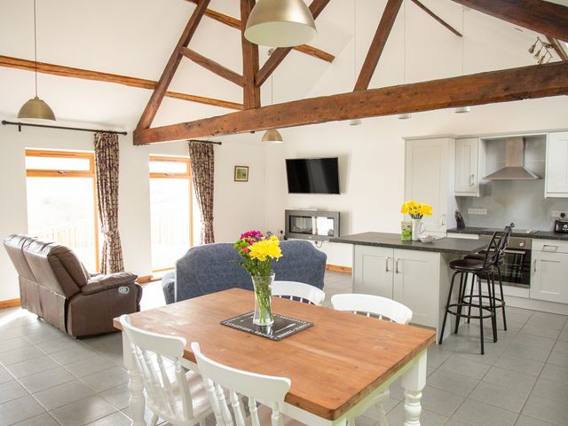 1 Beacon View Barn - 965450 - photo 4