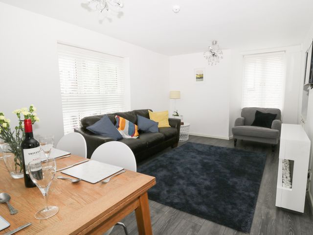 11 Camden Building - 965847 - photo 4