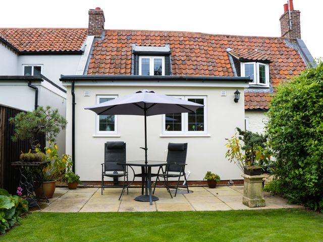 Mrs Dale's Cottage - 966684 - photo 3