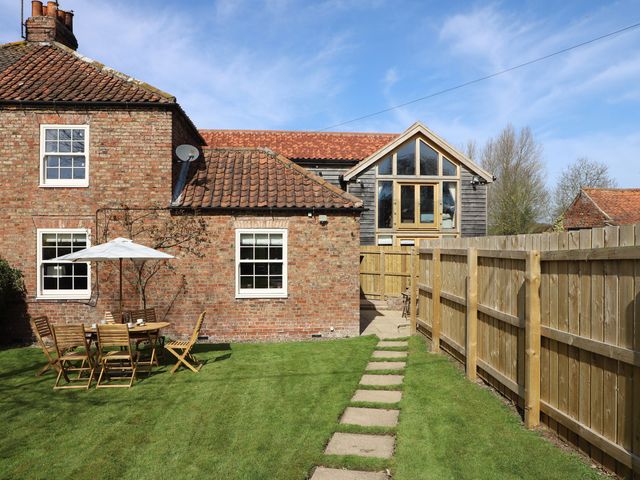 Acorn Cottage - 966779 - photo 2