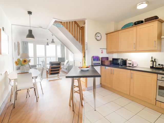 12 West End Point - 966908 - photo 4