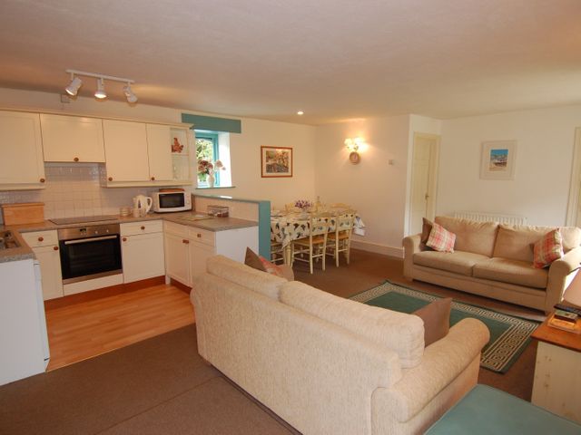 The Coach House - 967203 - photo 2