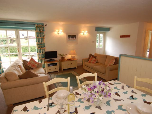 The Coach House - 967203 - photo 3
