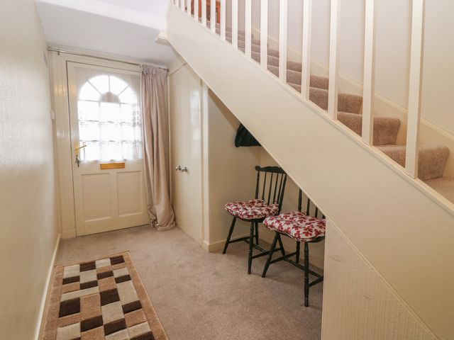 Thain House - 967388 - photo 3