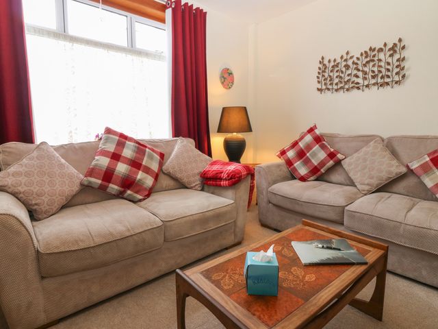 Thain House - 967388 - photo 5