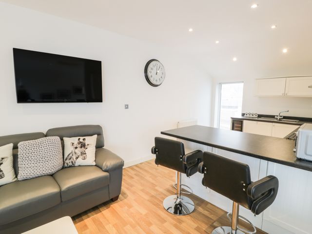 7 Marina View - 967525 - photo 4