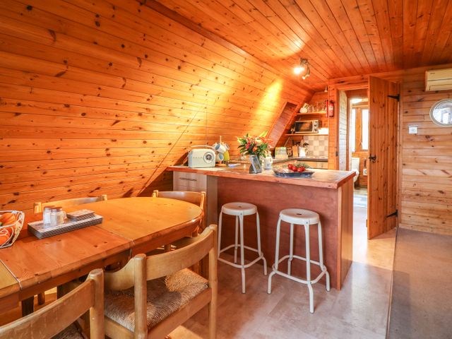 Rose Lodge - 967741 - photo 3