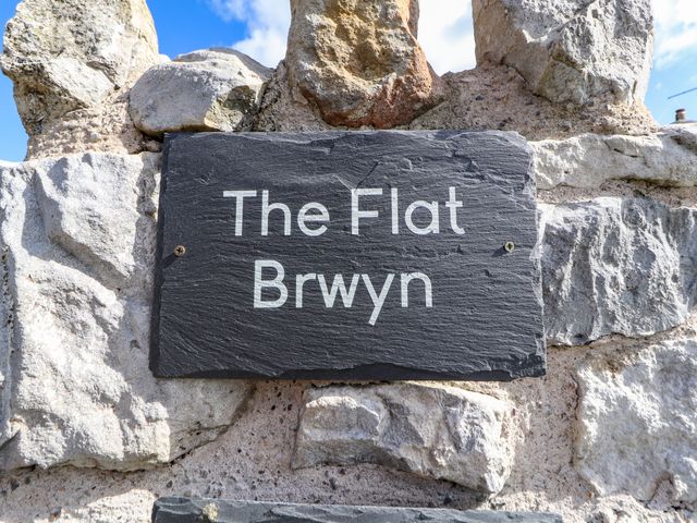 The Flat At Brwyn - 968085 - photo 3